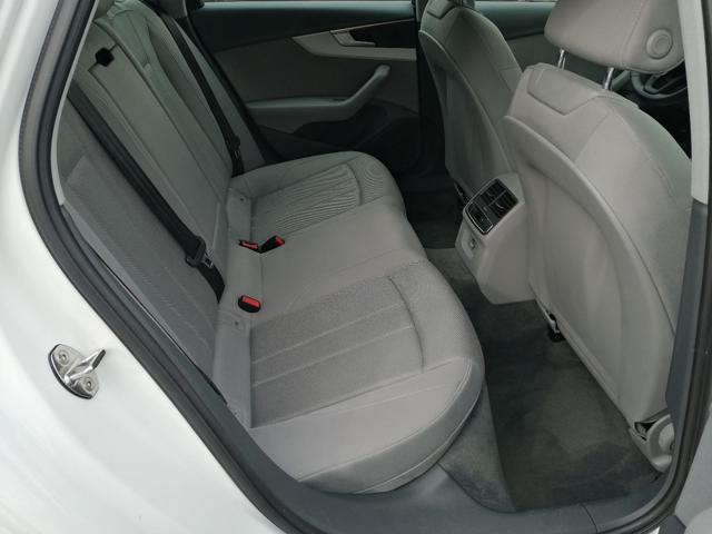 AUDI A4 usata, con Controllo trazione
