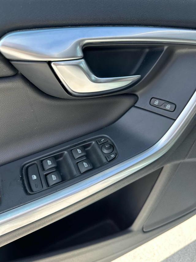 VOLVO V60 usata, con Filtro antiparticolato