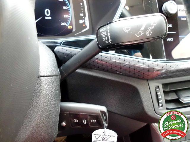 VOLKSWAGEN T-Cross usata, con Fari LED