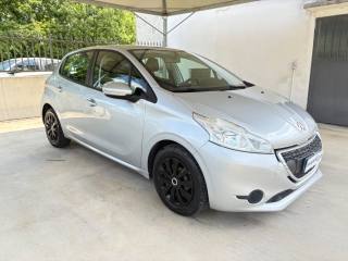 PEUGEOT 208 usata, con Airbag laterali