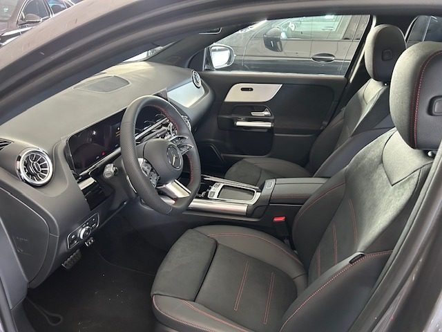 MERCEDES-BENZ GLA 200 usata, con Fendinebbia