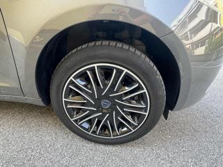 LANCIA Ypsilon usata 18