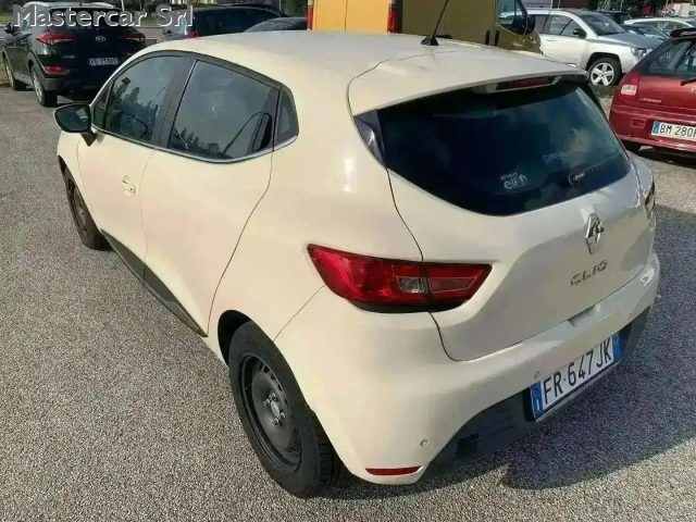 RENAULT Clio usata, con Antifurto