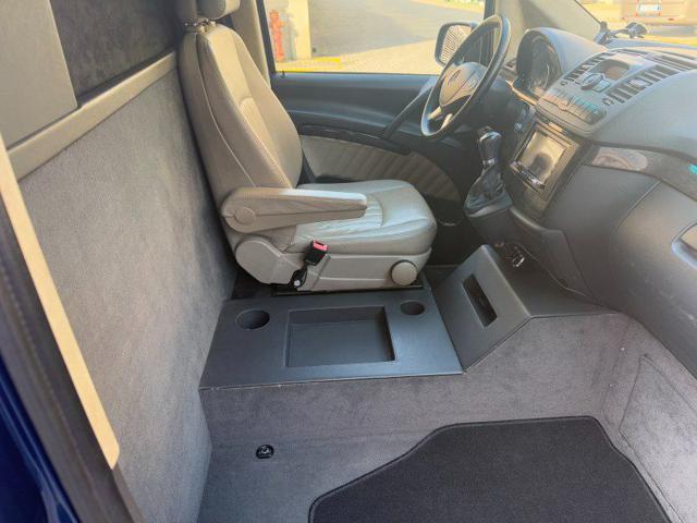 MERCEDES-BENZ Viano usata, con Luce d