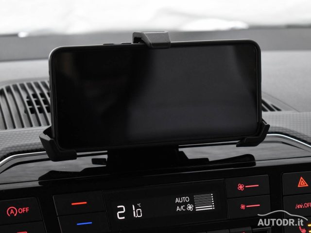 VOLKSWAGEN up! usata, con Climatizzatore