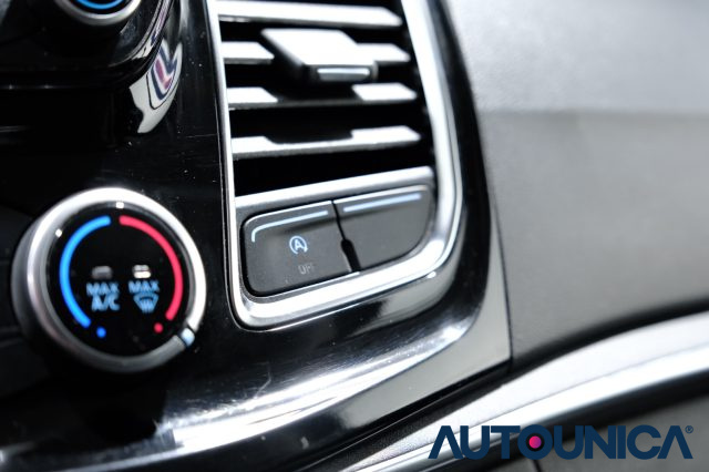 FORD Tourneo Custom usata, con Isofix