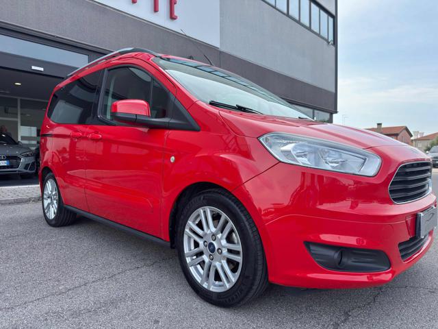 FORD Tourneo Courier usata, con Alzacristalli elettrici