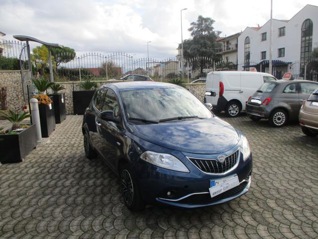 LANCIA Ypsilon usata, con ABS