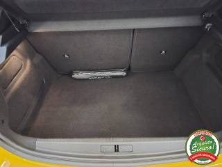 PEUGEOT 208 usata, con Climatizzatore