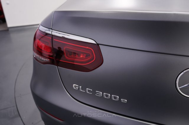 MERCEDES-BENZ GLC 300 usata 36