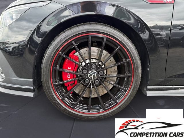 VOLKSWAGEN Golf usata, con Sedile posteriore sdoppiato