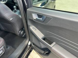 FORD Kuga usata, con Touch screen