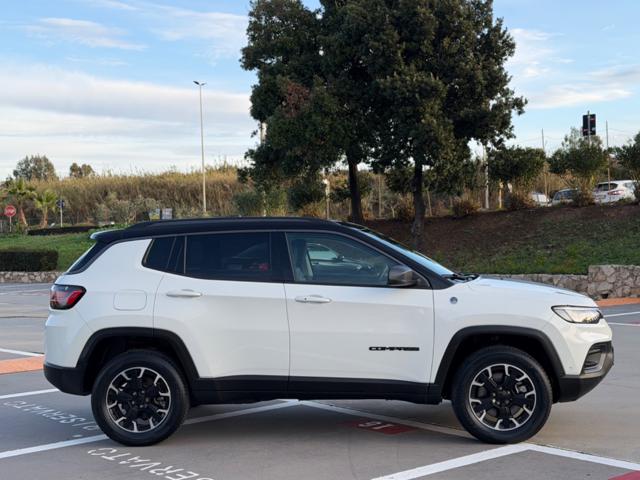 JEEP Compass usata, con Autoradio
