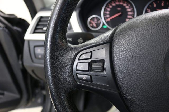 BMW 318 usata, con Sensore di pioggia