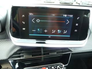 PEUGEOT 2008 usata, con Cruise Control