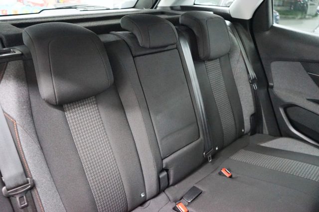 PEUGEOT 3008 usata 40