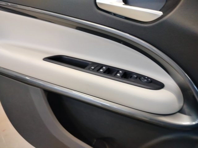 FIAT 600 usata, con Autoradio digitale