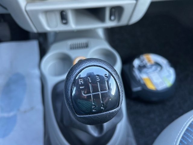 RENAULT Kangoo usata 19