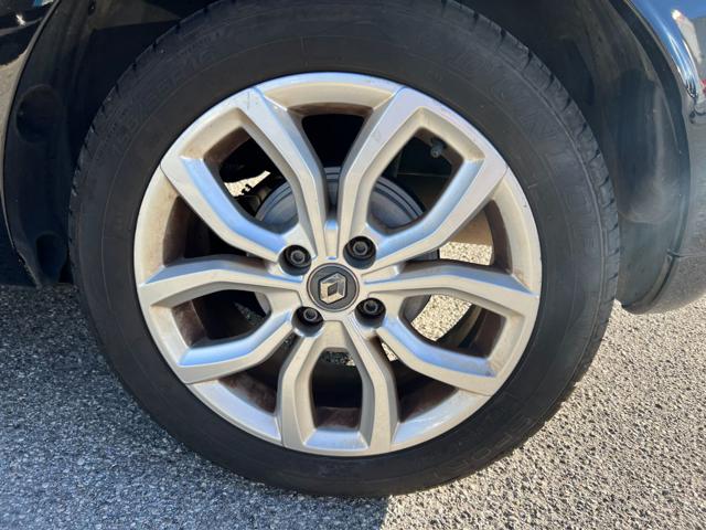 RENAULT Clio usata, con Autoradio