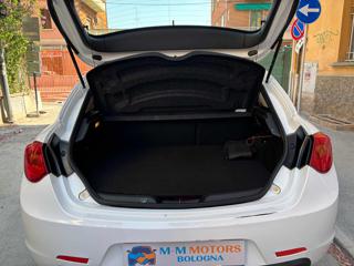 ALFA ROMEO Giulietta usata, con USB