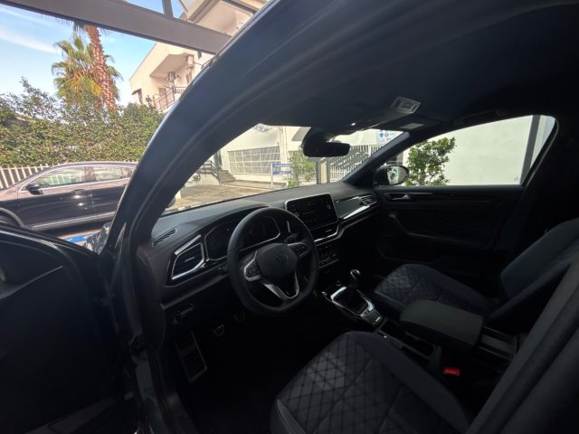 VOLKSWAGEN T-Roc usata, con MP3
