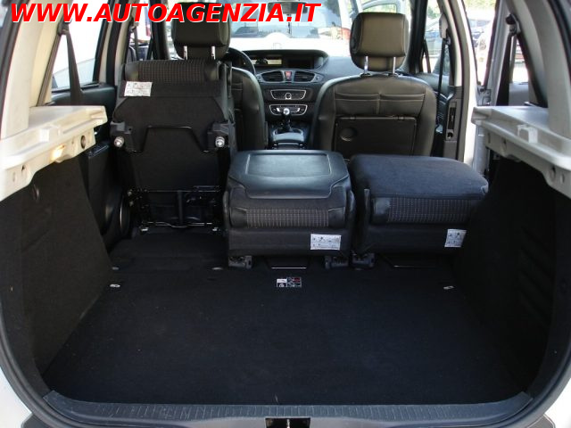 RENAULT Scenic usata 15