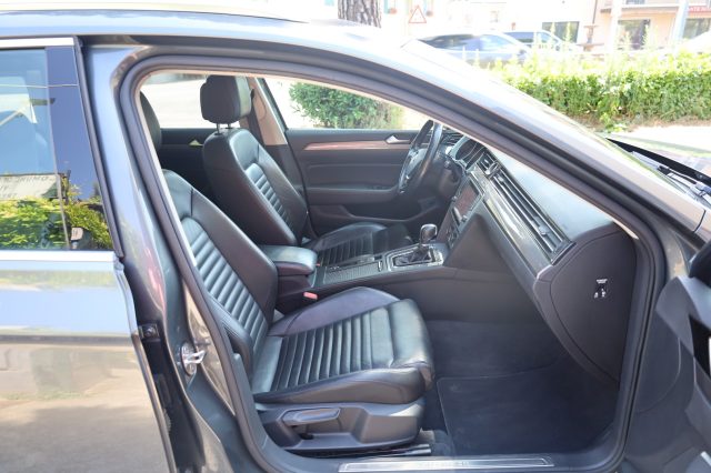VOLKSWAGEN Passat Alltrack usata 138