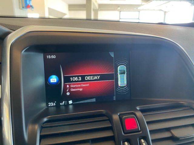 VOLVO XC60 usata, con Volante in pelle