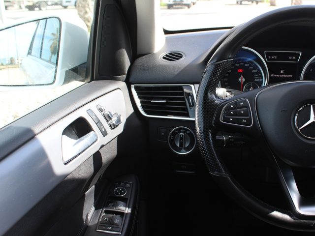 MERCEDES-BENZ GLE 250 usata, con Sistema di navigazione