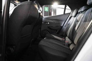PEUGEOT 2008 usata, con Controllo automatico clima