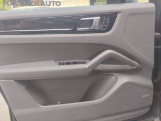 PORSCHE Cayenne usata, con ESP