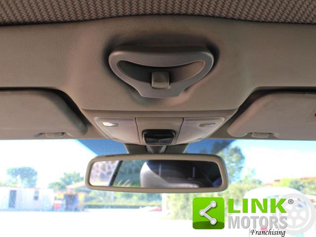 MERCEDES-BENZ CLK 200 usata, con Regolazione elettrica sedili