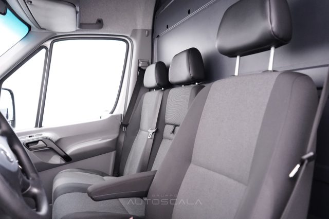 VOLKSWAGEN Crafter usata 14
