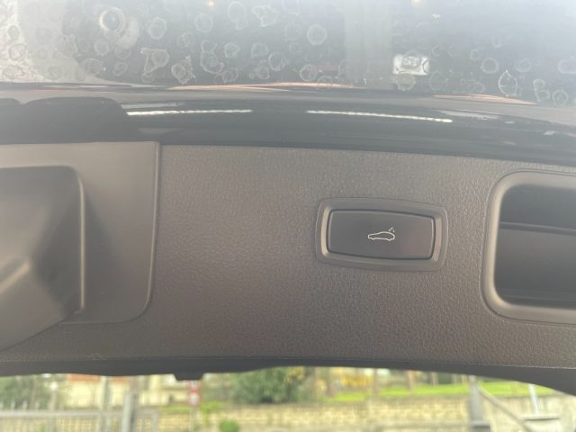 PORSCHE Macan usata, con Servosterzo