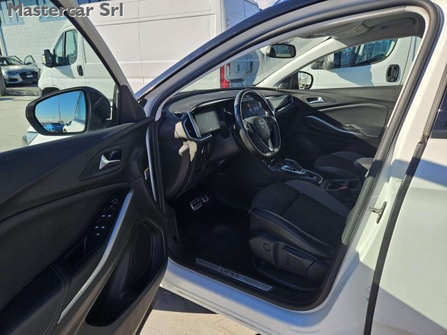 OPEL Grandland X usata, con Specchietti laterali elettrici
