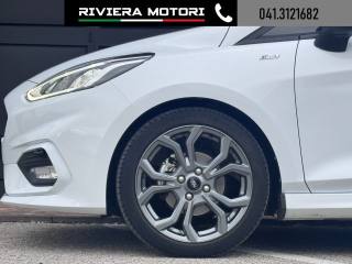 FORD Fiesta usata, con Cruise Control