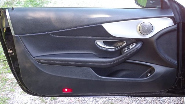 MERCEDES-BENZ C 220 usata, con Pneumatici estivi