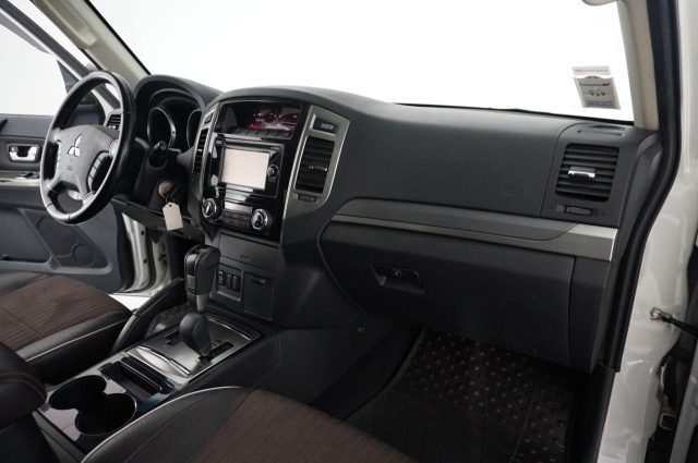 MITSUBISHI Pajero usata, con Chiusura centralizzata telecomandata