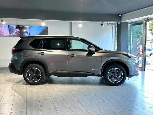 NISSAN X-Trail usata, con Autoradio