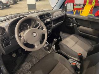 SUZUKI Jimny usata, con Autoradio