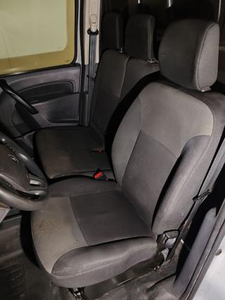 RENAULT Kangoo usata, con ESP
