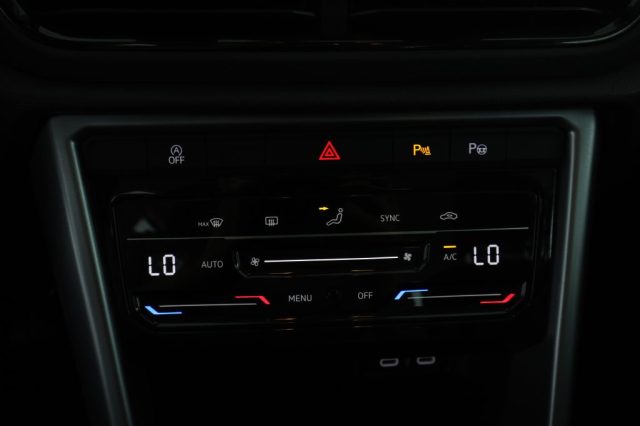 VOLKSWAGEN T-Roc usata 11