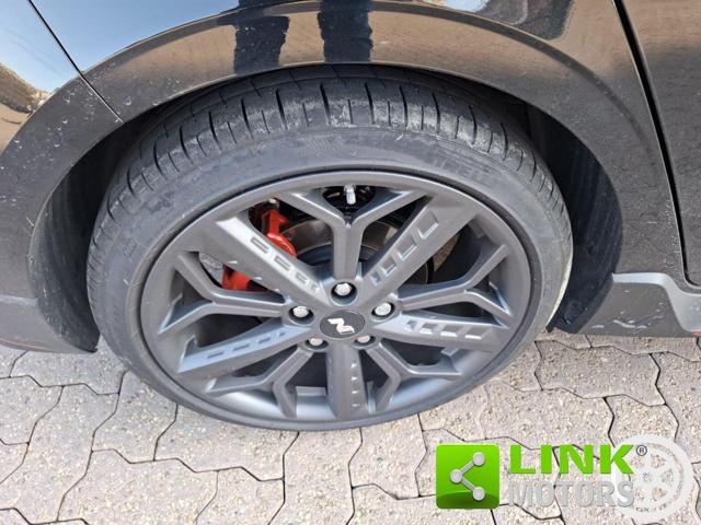 HYUNDAI i20 usata, con Park Distance Control