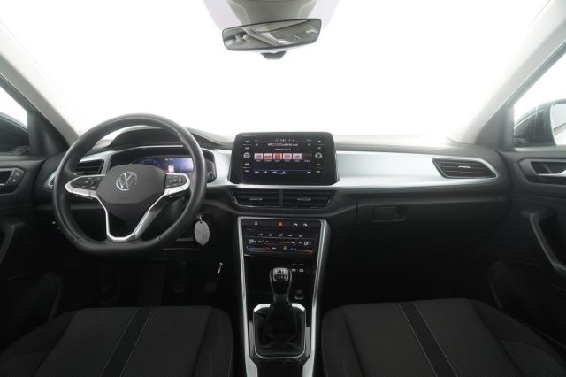 VOLKSWAGEN T-Roc usata 10