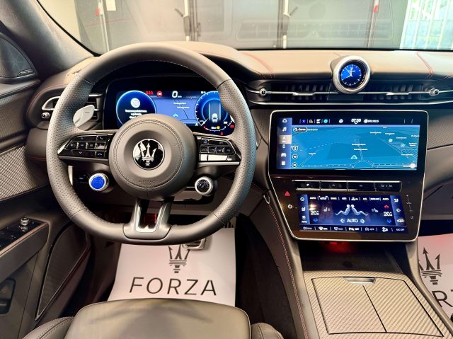 MASERATI Grecale usata, con Tettuccio apribile