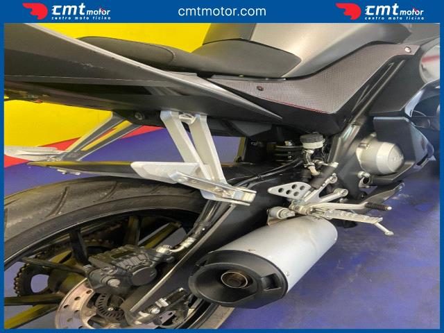 YAMAHA YZF R125 usata 11