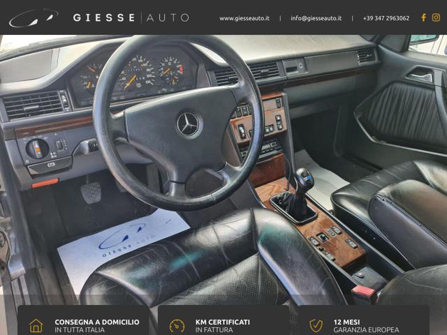 MERCEDES-BENZ 200 usata, con Ruota di riserva