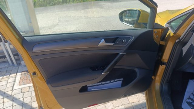 VOLKSWAGEN Golf usata, con Boardcomputer