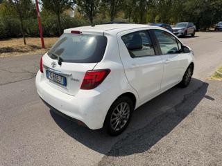 TOYOTA Yaris usata, con Cerchi in lega