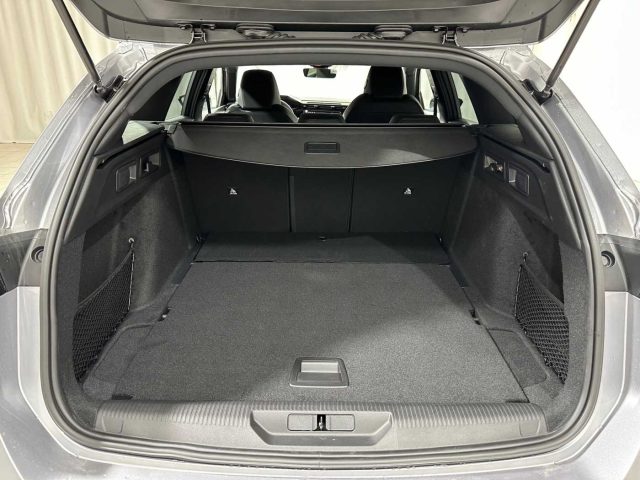 PEUGEOT 308 usata, con Sistema di navigazione